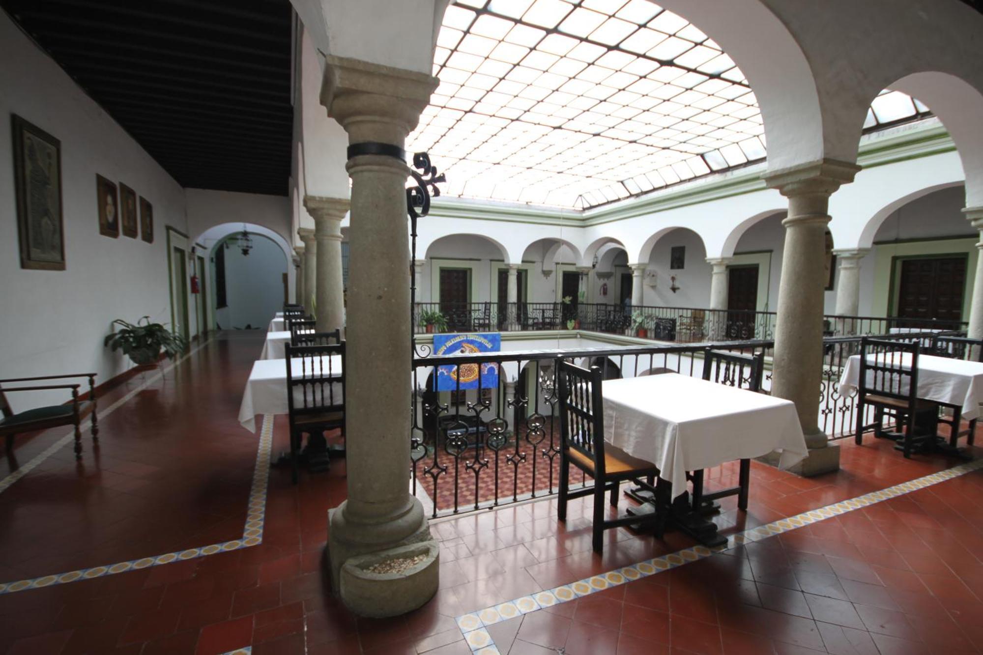 Hotel Monte Alban - Solo Adultos Oaxaca Ngoại thất bức ảnh