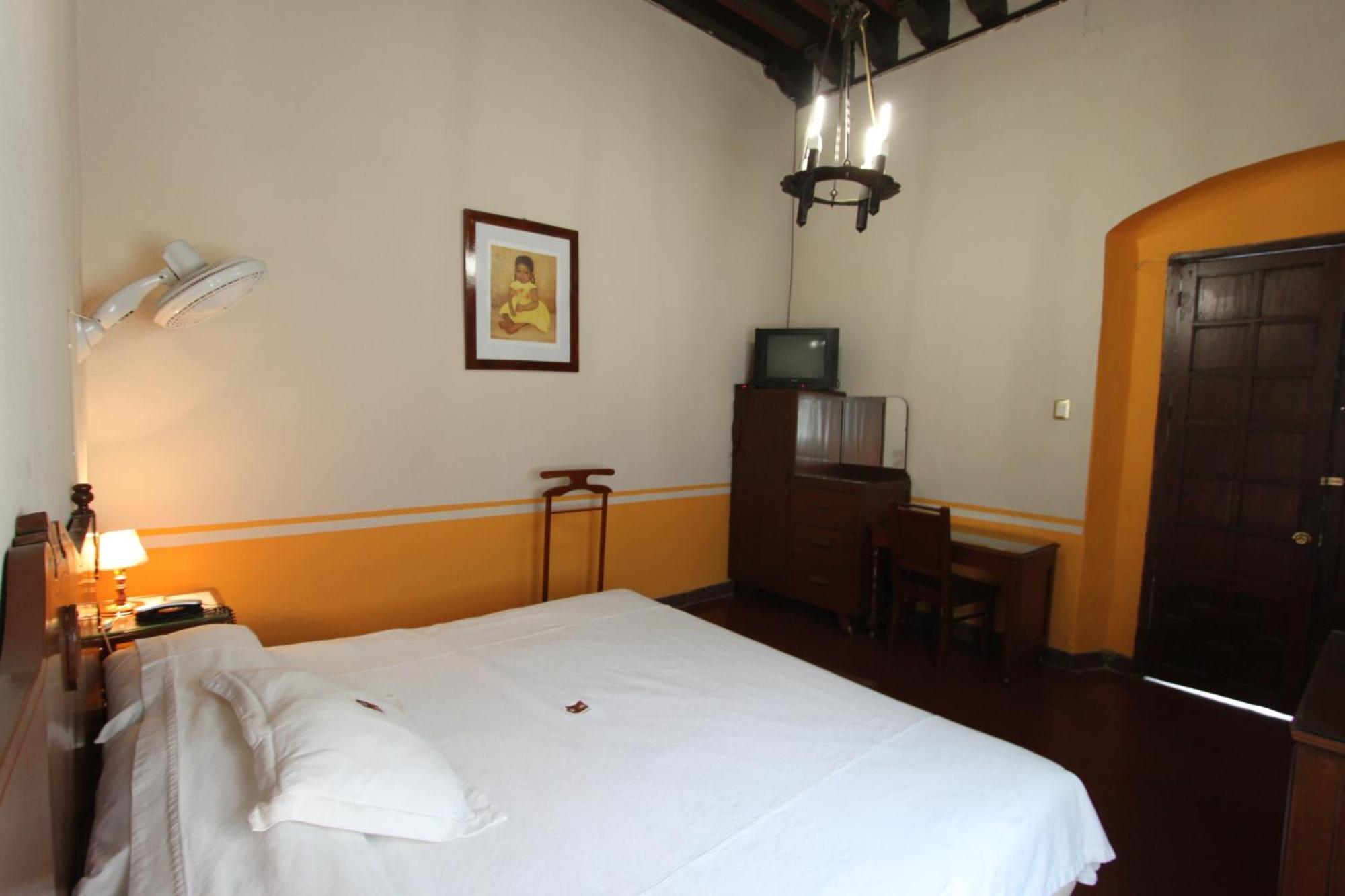 Hotel Monte Alban - Solo Adultos Oaxaca Ngoại thất bức ảnh